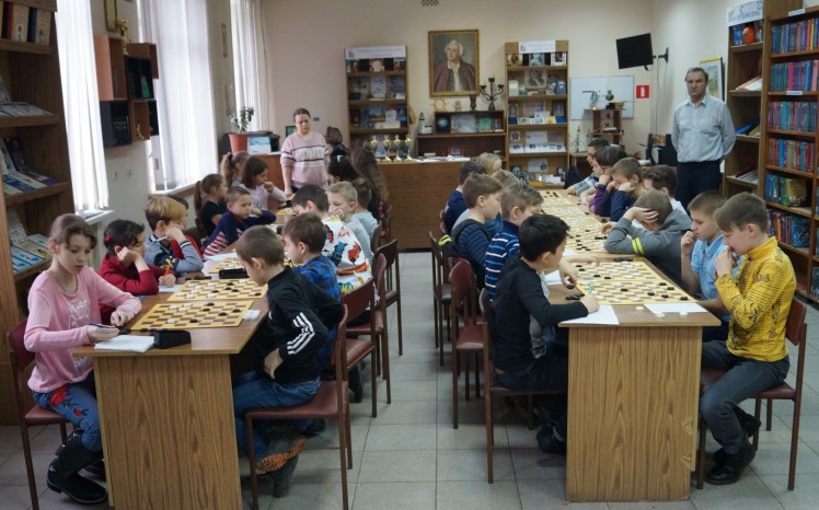 В соревнованиях приняли участие учащиеся ростовских школ