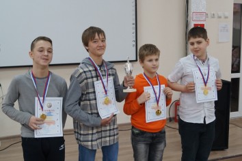 Команда лицея № 2 - победитель отборочного турнира
